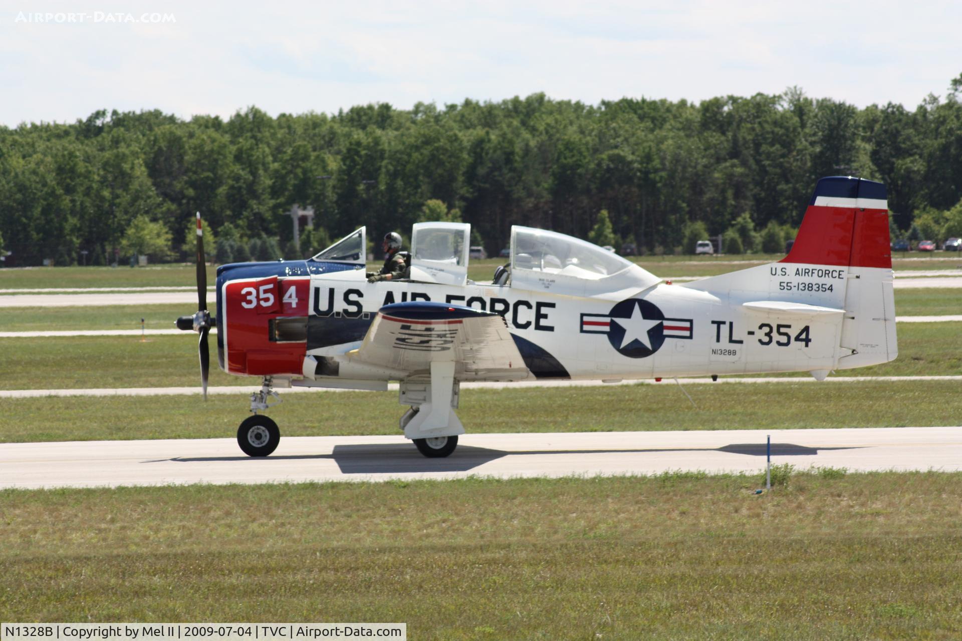 N1328B, 1955 North American T-28B Trojan C/N 200-425, Taxi To NMC Aviation Hangar
