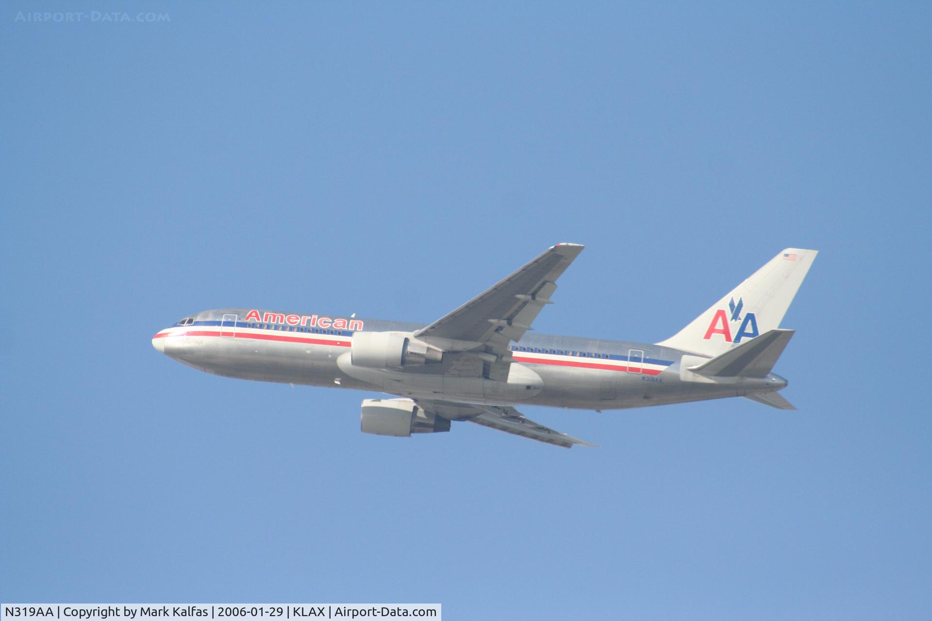 N319AA, 1985 Boeing 767-223 C/N 22320, American Airlines Boeing 767-223, 25R departure KLAX
