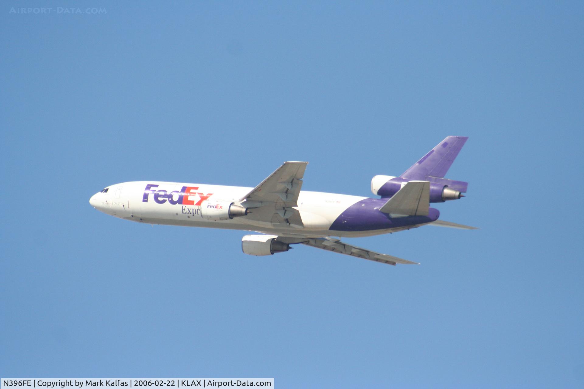 N396FE, 1975 McDonnell Douglas MD-10-10F C/N 46630, Fed Ex, N396FE, DC-10-10F departing 25L KLAX