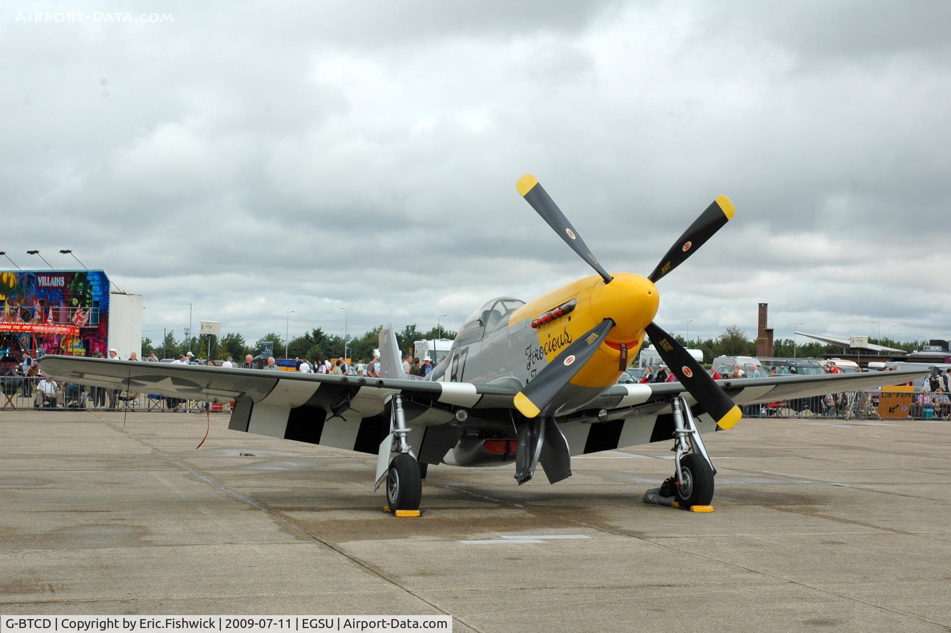 G-BTCD, 1944 North American P-51D Mustang C/N 122-39608, 3. 413704 at Duxford Flying Legends Air Show July 2009