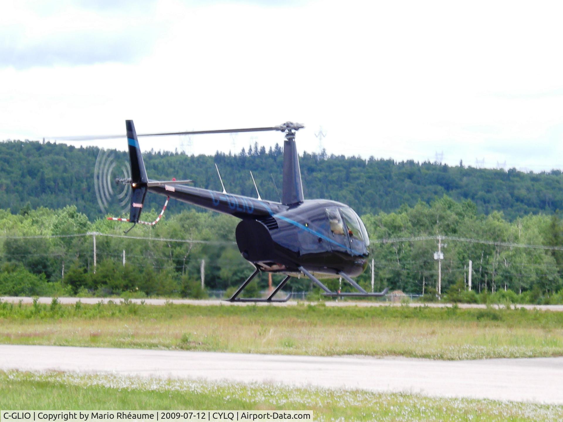 C-GLIO, 2006 Robinson R44 C/N 1672, Décollage de La Tuque