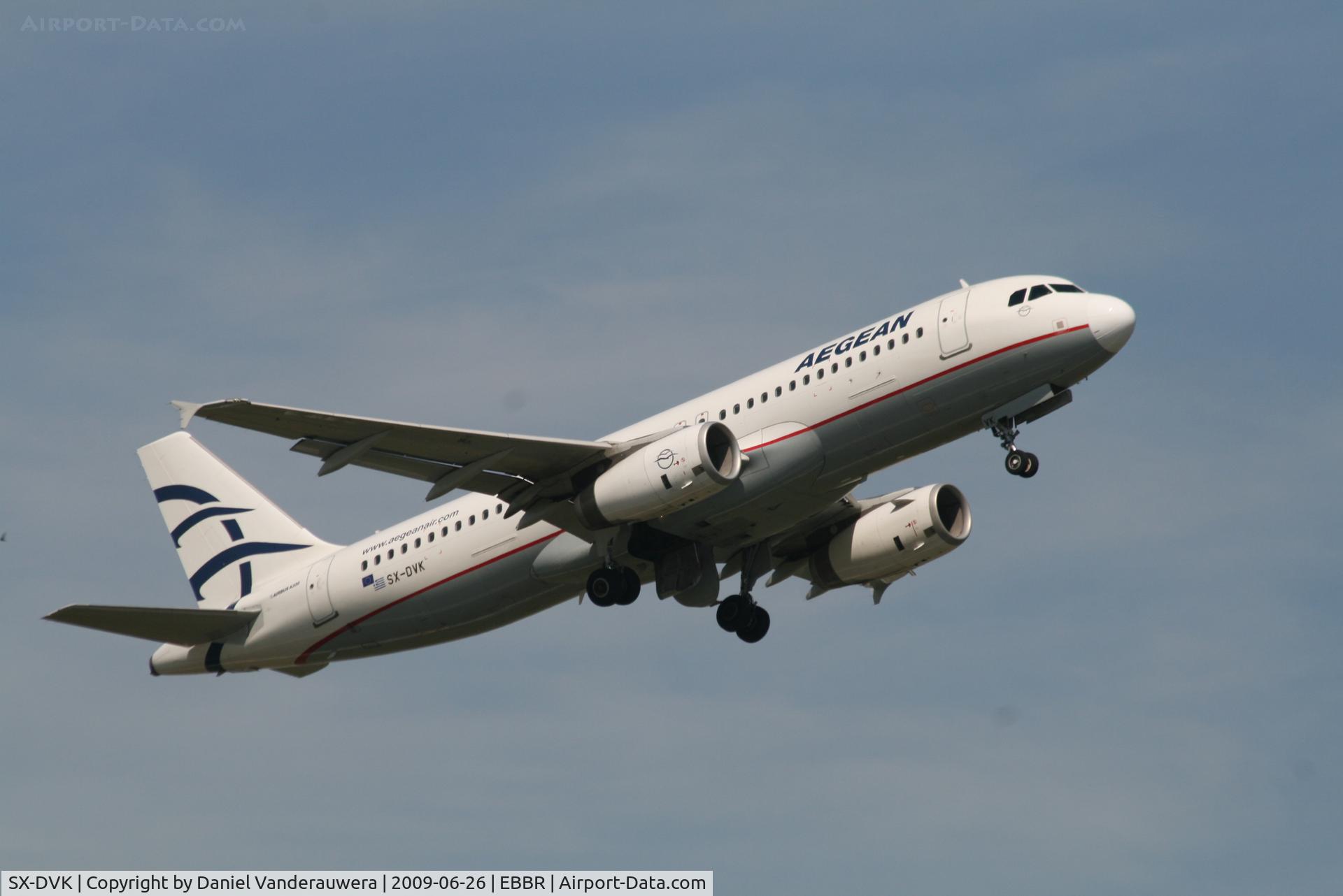 SX-DVK, 2008 Airbus A320-232 C/N 3392, Flight A3 621 is taking off from rwy 07R