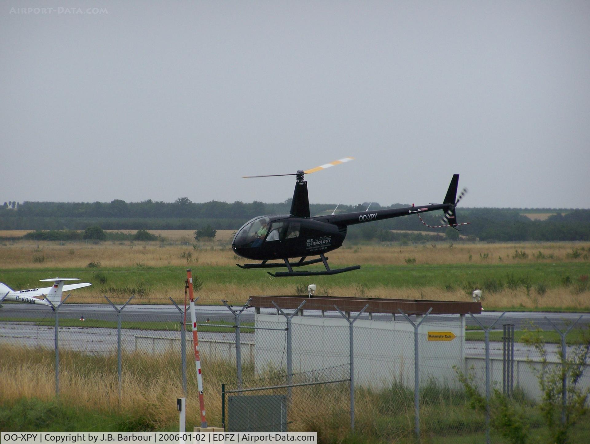 OO-XPY, 2005 Robinson R44 Clipper II C/N 10850, N/A