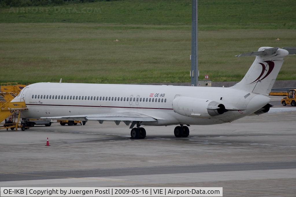 OE-IKB, 1986 McDonnell Douglas MD-83 (DC-9-83) C/N 49448, MD-83