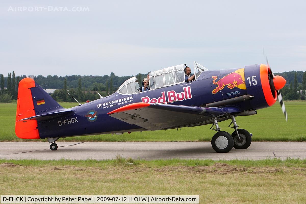 D-FHGK, 1942 Noorduyn AT-16 Harvard IIB C/N 14A-324, Welser Flugtage