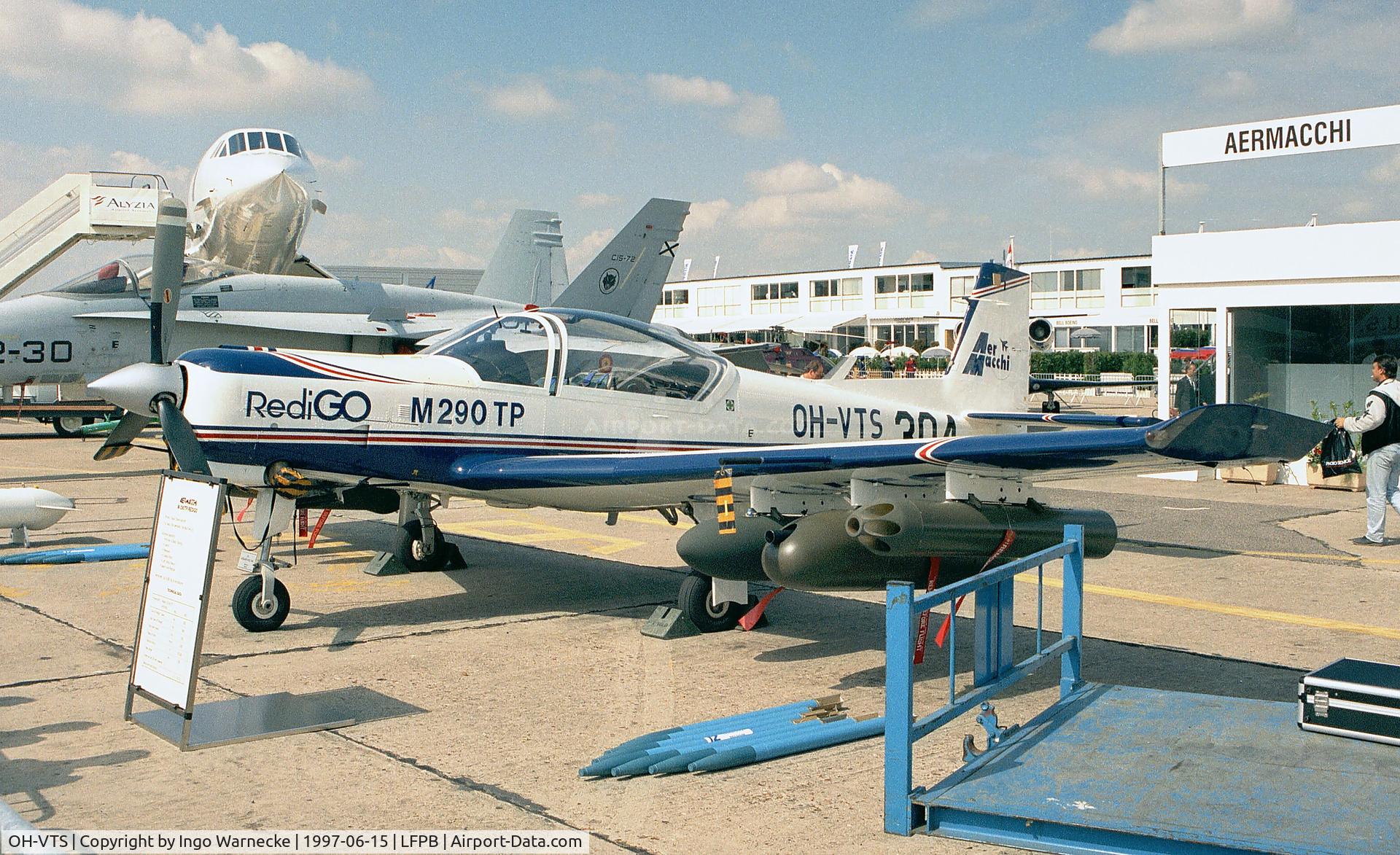 OH-VTS, Aermacchi M-290TP Redigo C/N 41, Aermacchi M.290TP Redigo (formerly known as VALMET L-90TP Redigo) at the Aerosalon Paris 1997