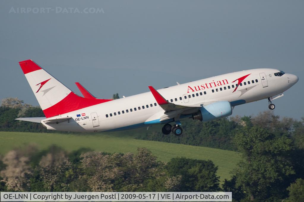 OE-LNN, 2000 Boeing 737-7Z9 C/N 30418, Boeing 737-7Z9