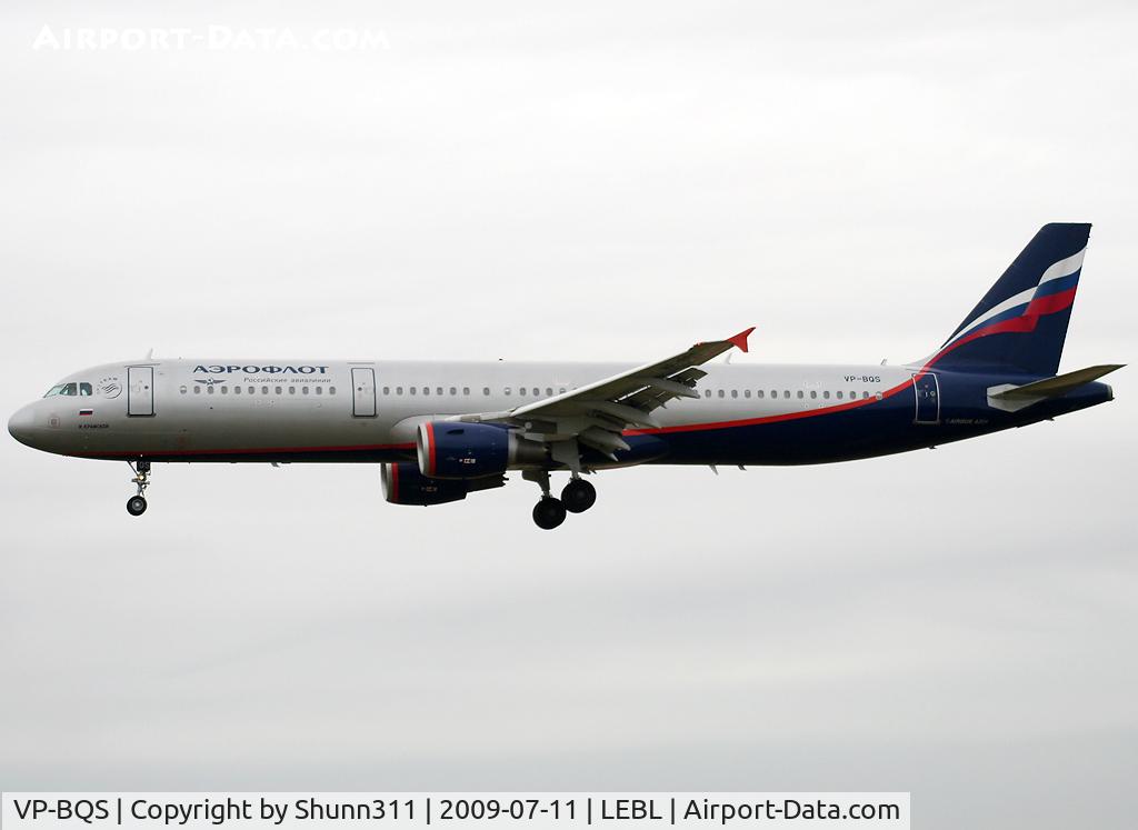 VP-BQS, 2006 Airbus A321-211 C/N 2912, Landing rwy 25R