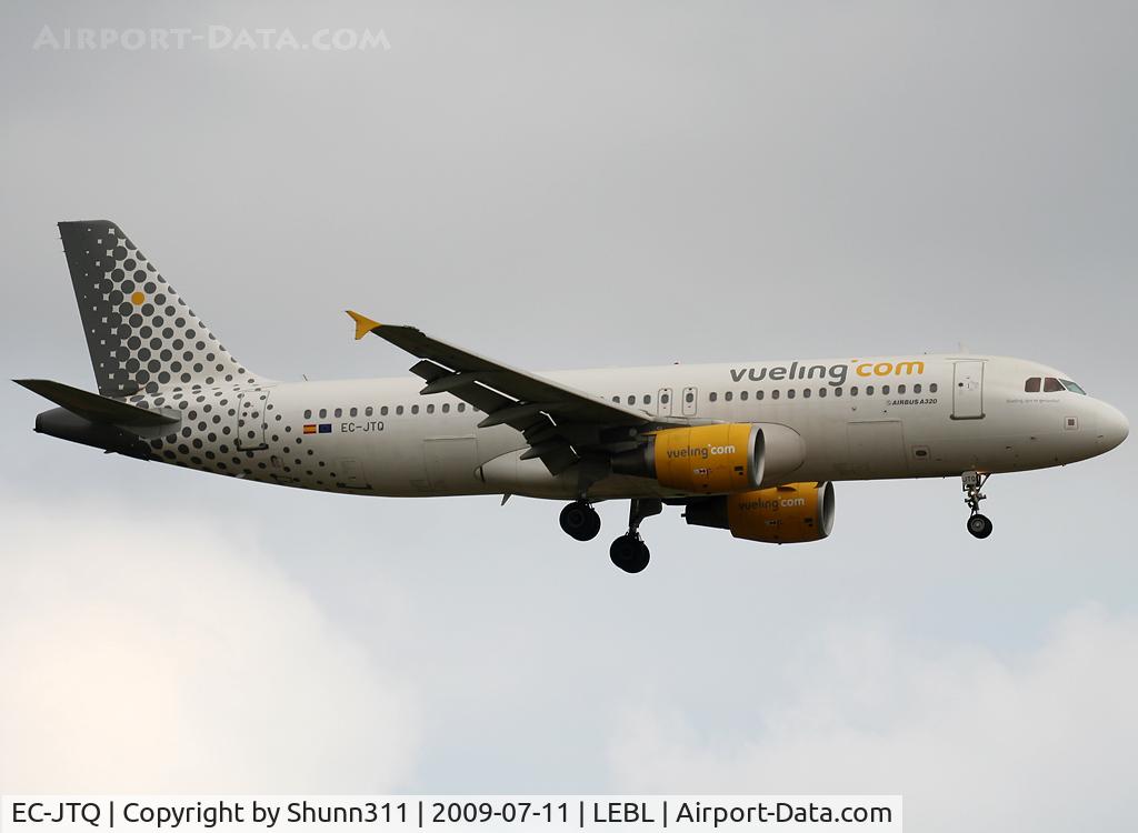 EC-JTQ, 2006 Airbus A320-214 C/N 2794, Landing rwy 25R