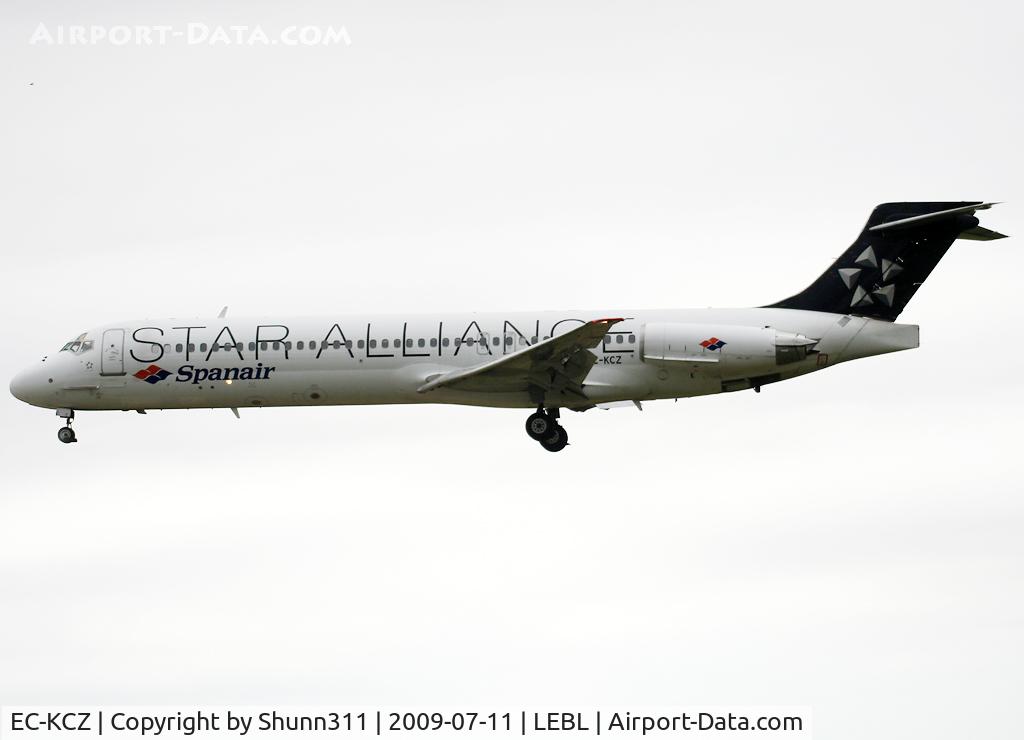 EC-KCZ, 1988 McDonnell Douglas MD-87 (DC-9-87) C/N 49609, Landing rwy 25R