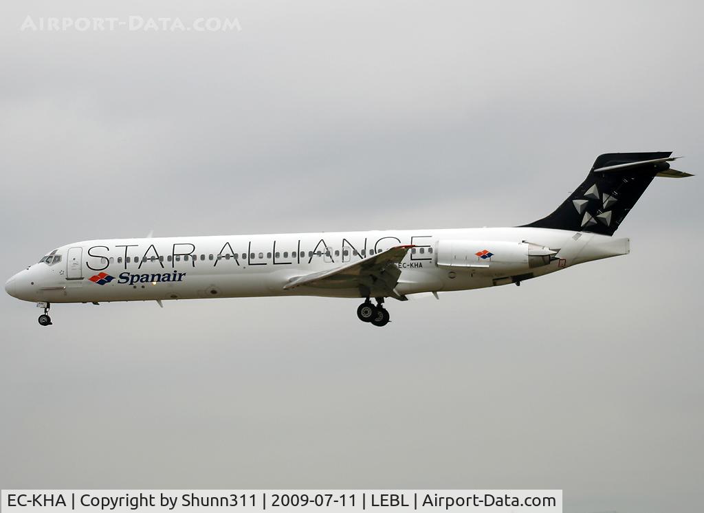 EC-KHA, 1998 McDonnell Douglas MD-87 (DC-9-87) C/N 49611, Landing rwy 25R