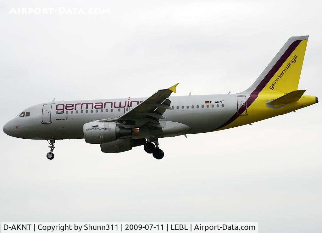 D-AKNT, 2005 Airbus A319-112 C/N 2607, Landing rwy 25R