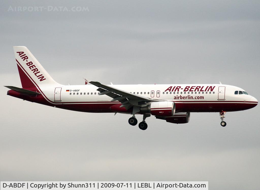 D-ABDF, 2006 Airbus A320-214 C/N 2820, Landing rwy 20
