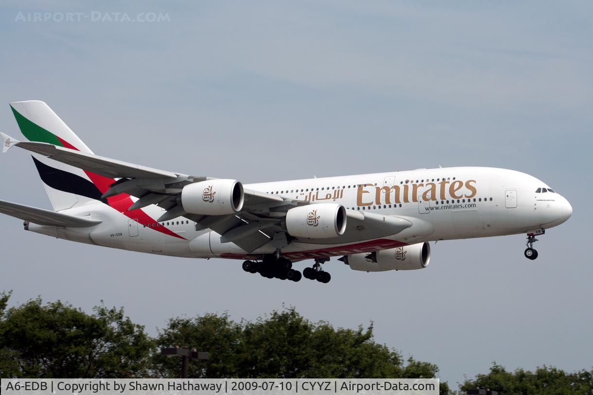 A6-EDB, 2008 Airbus A380-861 C/N 013, Landing Runway 23