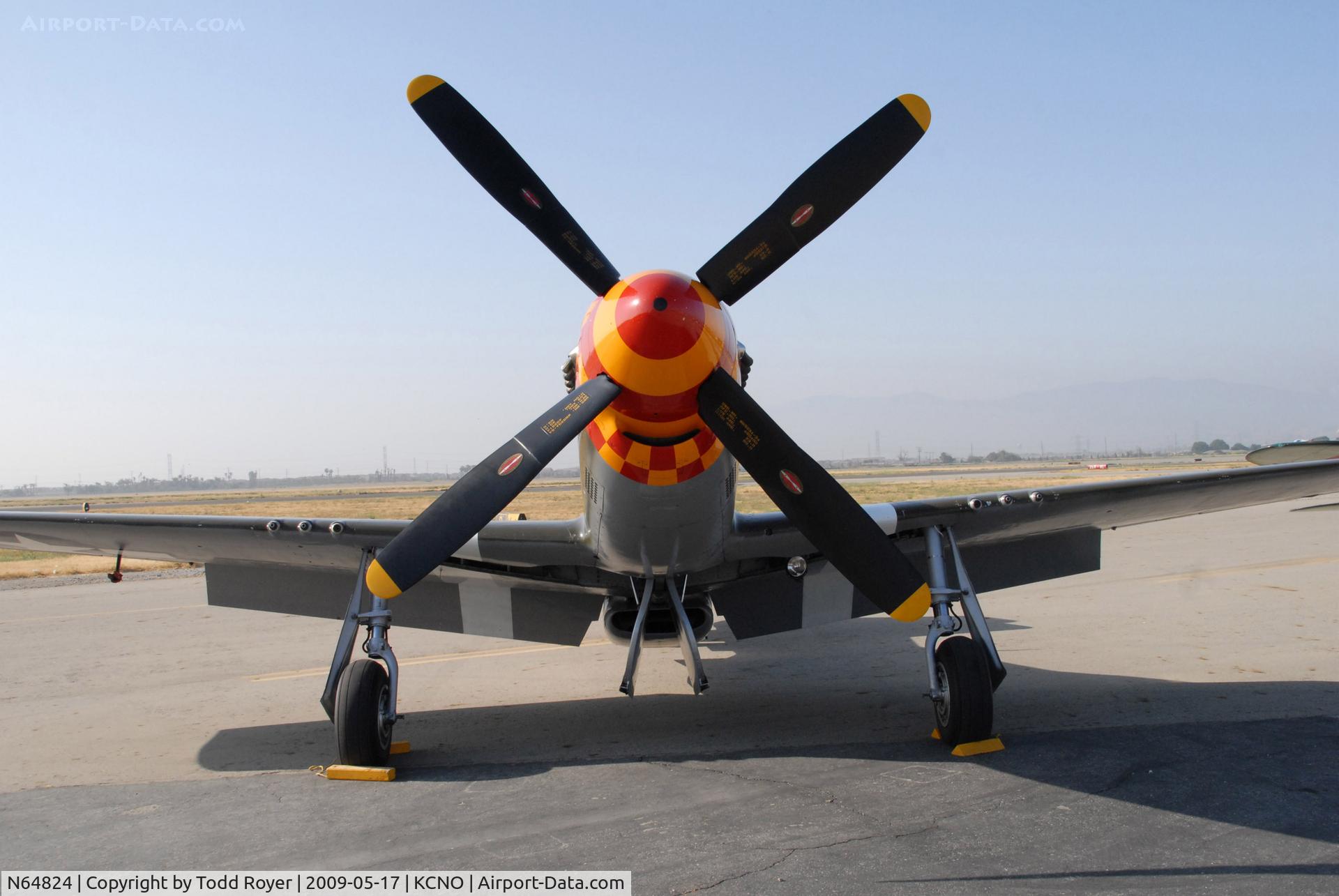 N64824, 1944 North American P-51D-30NA Mustang C/N 122-4929, Chino Airshow 2009