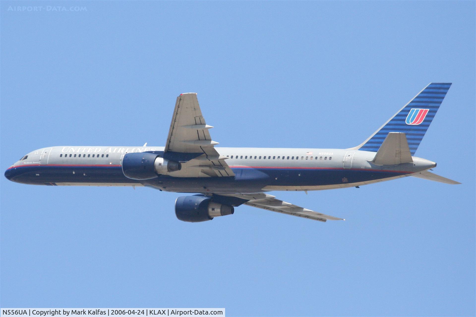 N556UA, 1992 Boeing 757-222 C/N 26650, United Airlines Boeing 757-222, N556UA departs KLAX RWY 25R