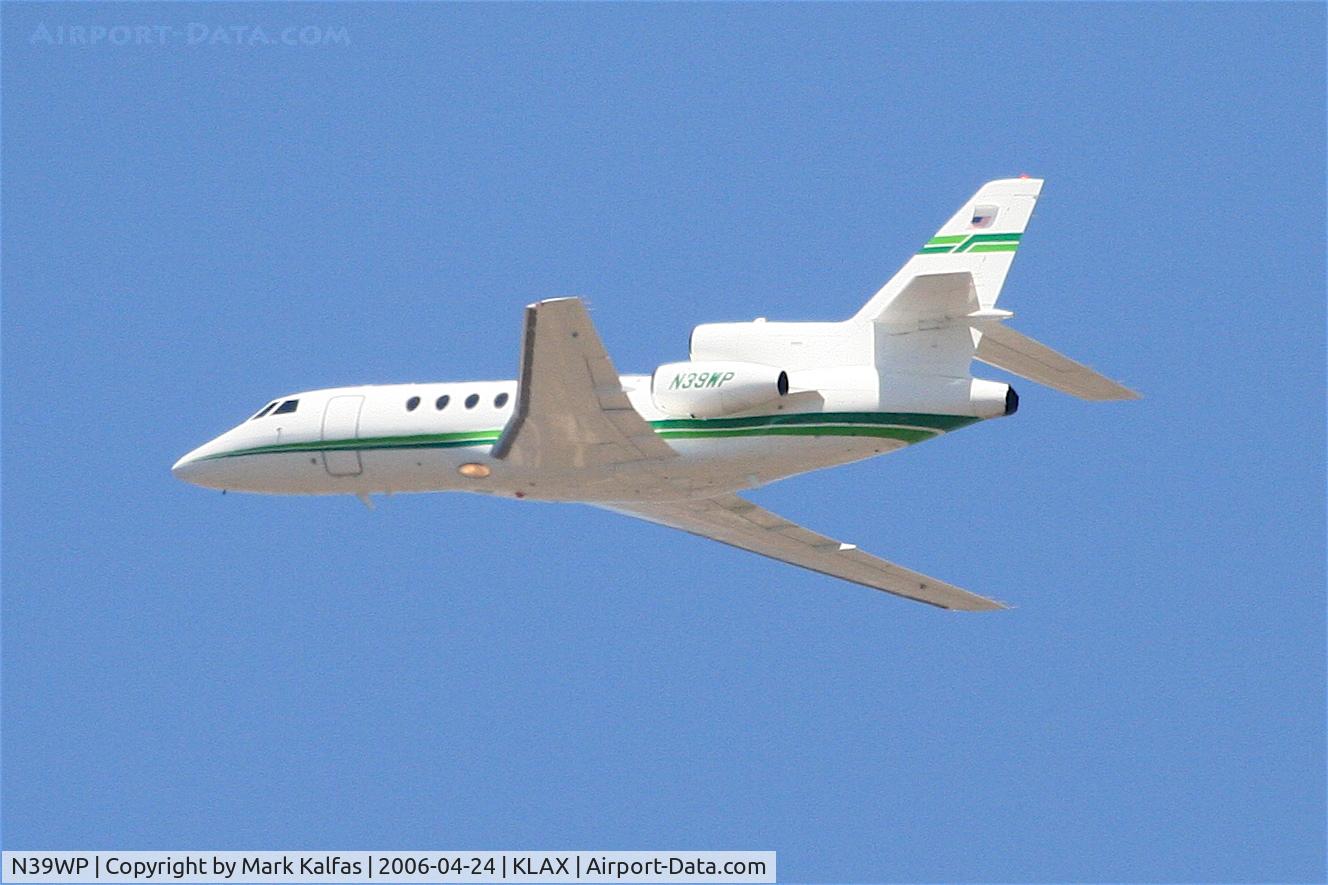 N39WP, 2000 Dassault Falcon 50EX C/N 294, Weyerhaeuser,Dassault Aviation MYSTERE-FALCON 50, N39WP departing RWY 25R KLAX