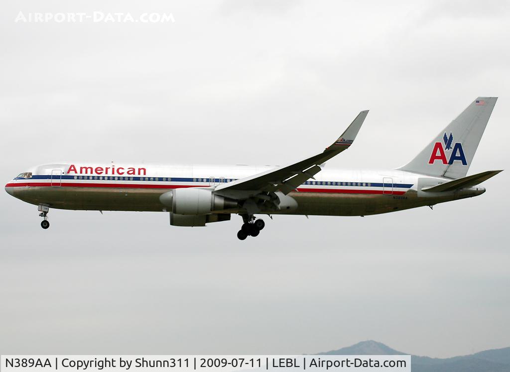 N389AA, 1994 Boeing 767-323 C/N 27449, Landing rwy 25R with fitted winglets