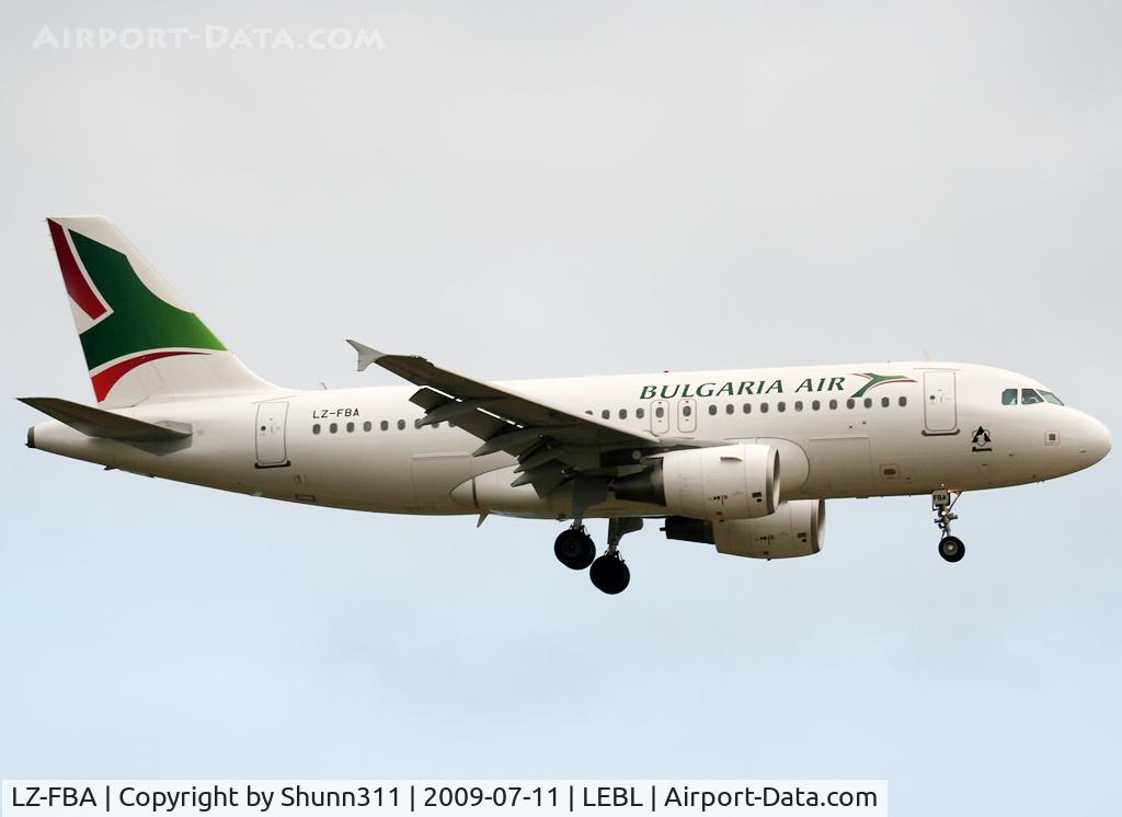 LZ-FBA, 2008 Airbus A319-112 C/N 3564, Landing rwy 25R