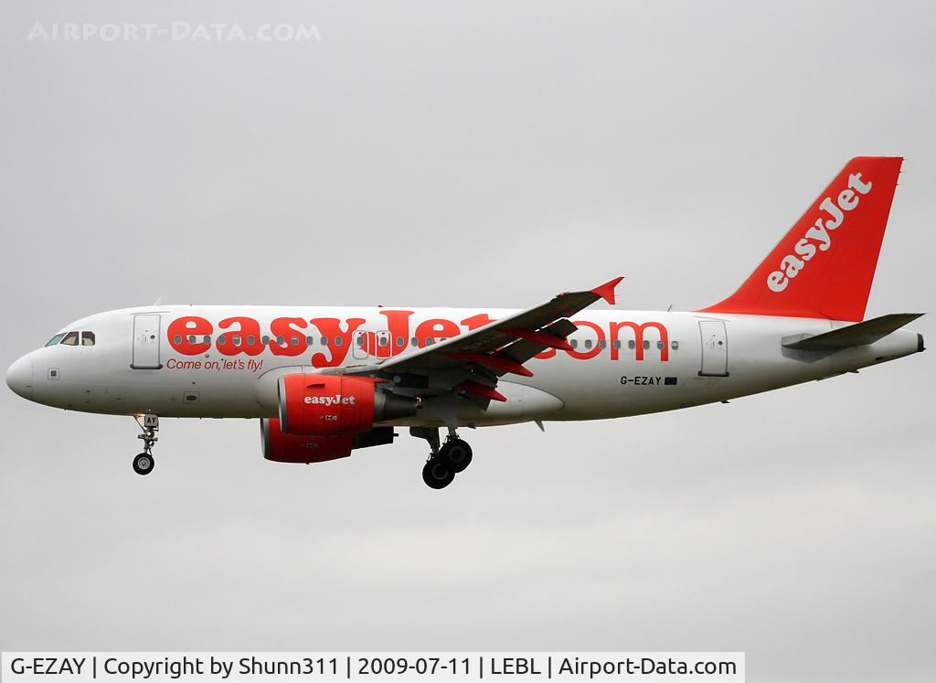 G-EZAY, 2006 Airbus A319-111 C/N 2827, Landing rwy 25R