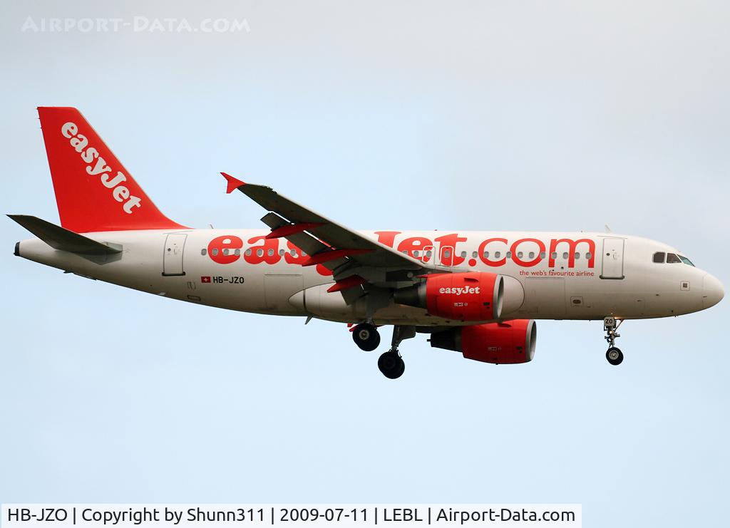 HB-JZO, 2005 Airbus A319-111 C/N 2398, Landing rwy 25R