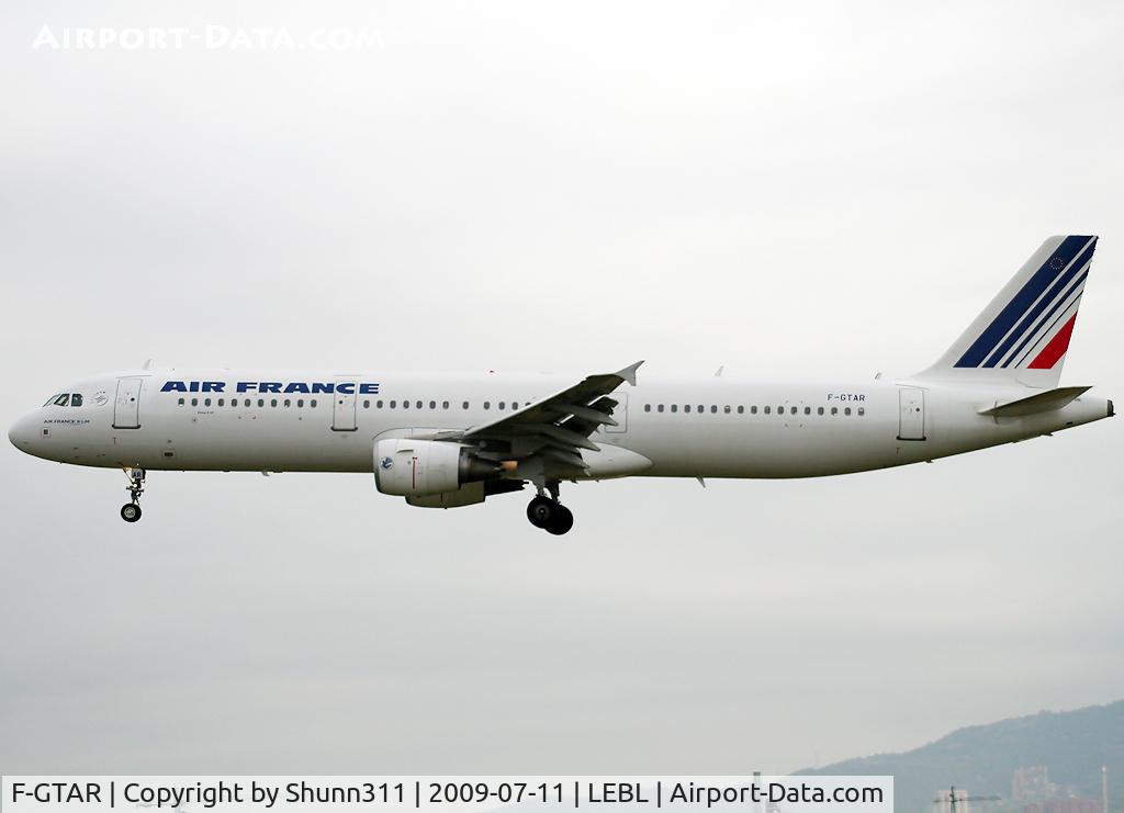 F-GTAR, 2008 Airbus A321-212 C/N 3401, Landing rwy 25R