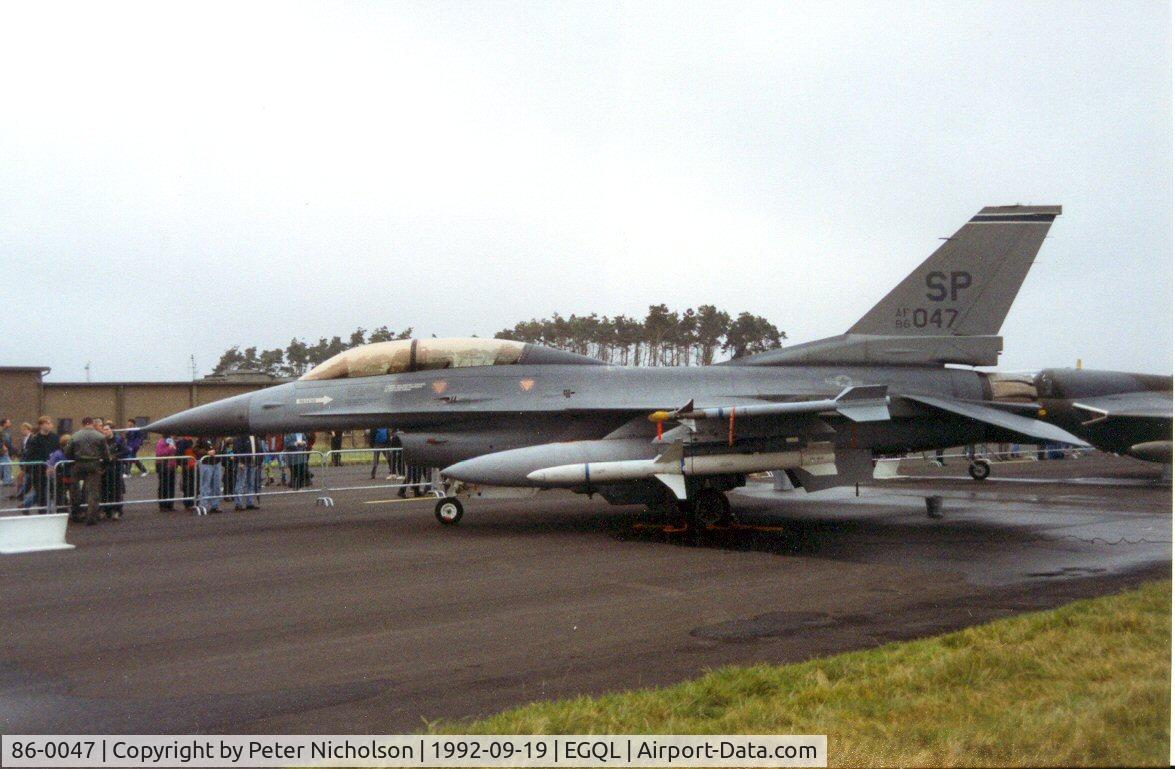 86-0047, 1986 General Dynamics F-16D Fighting Falcon C/N 5D-51, F-16D Falcon of the 23rd Fighter Squadron/52nd Fighter Wing at the 1992 Leuchars Airshow.