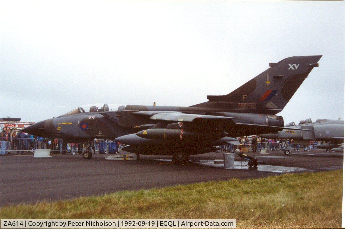 ZA614, 1982 Panavia Tornado GR.1 C/N 153/BS050/3078, Tornado GR.1 of 15R Squadron at the 1992 Leuchars Airshow.