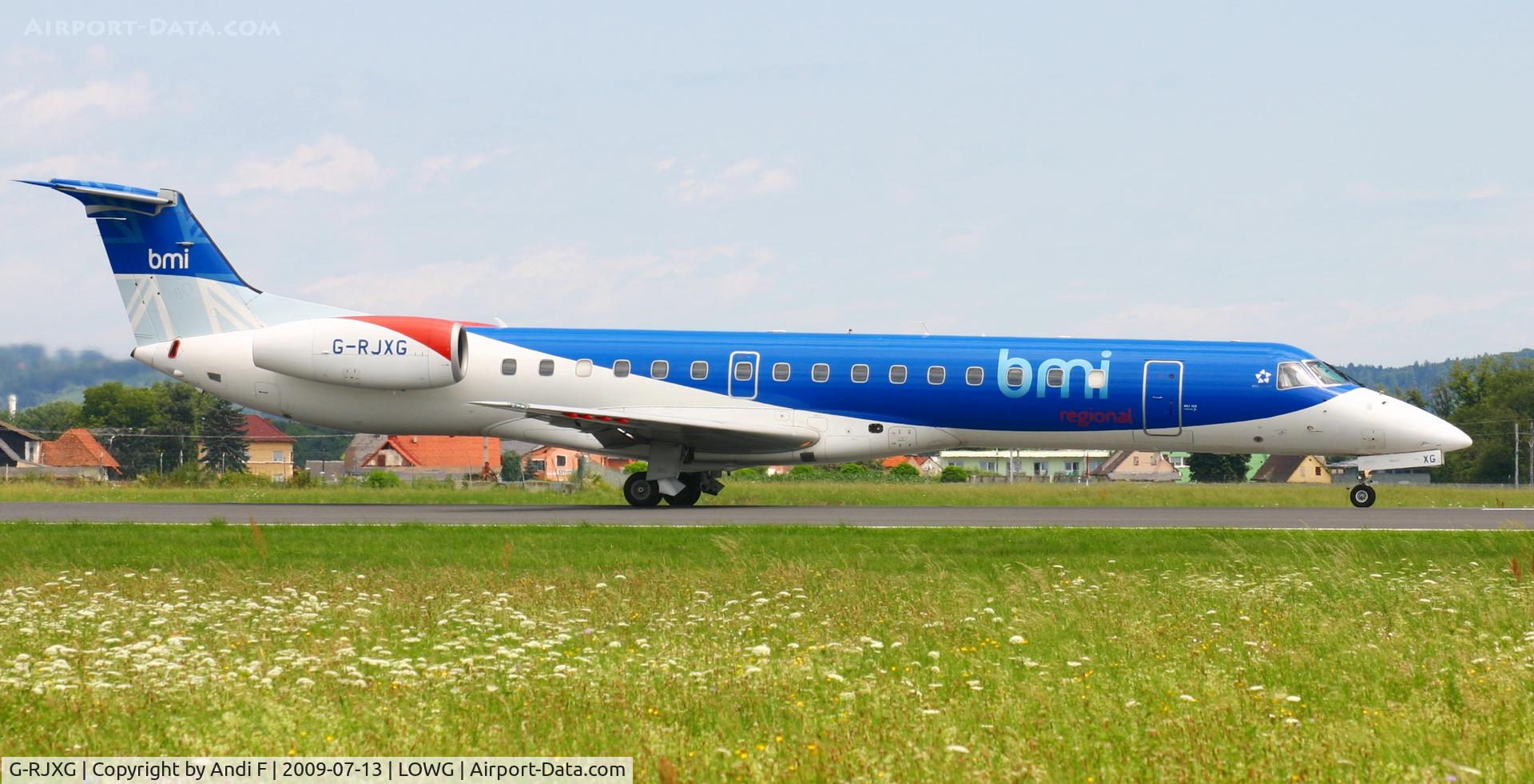 G-RJXG, 2001 Embraer EMB-145EP (ERJ-145EP) C/N 145390, -