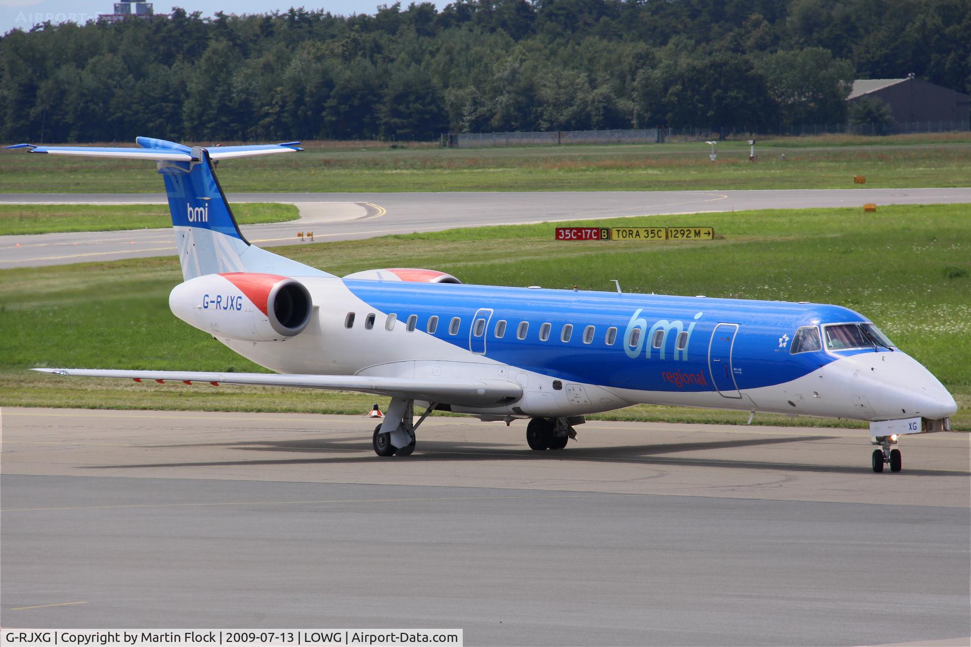 G-RJXG, 2001 Embraer EMB-145EP (ERJ-145EP) C/N 145390, .