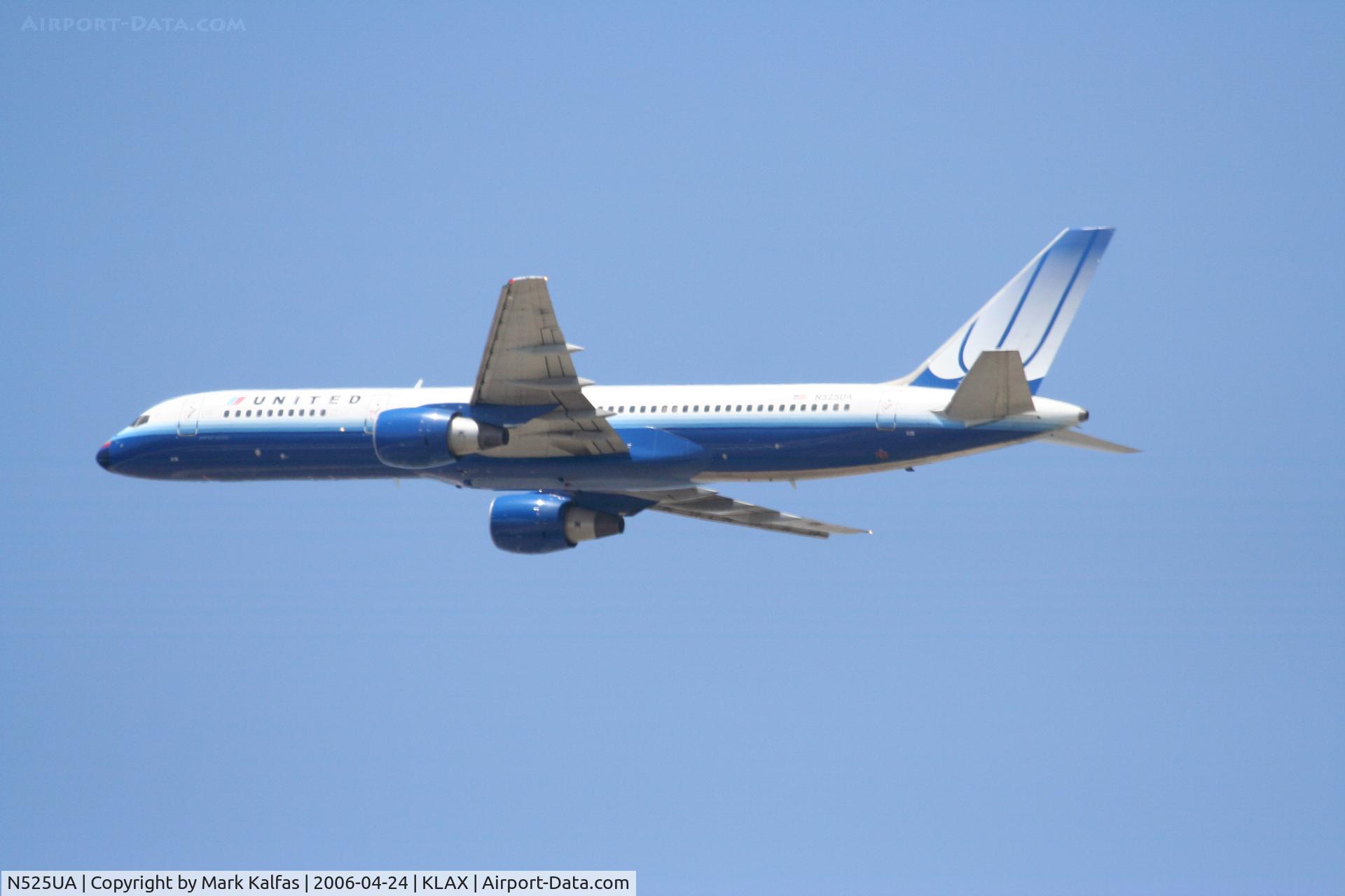 N525UA, 1991 Boeing 757-222 C/N 24978, United Airlines Boeing 757-222, N525UA departs KLAX RWY 25R