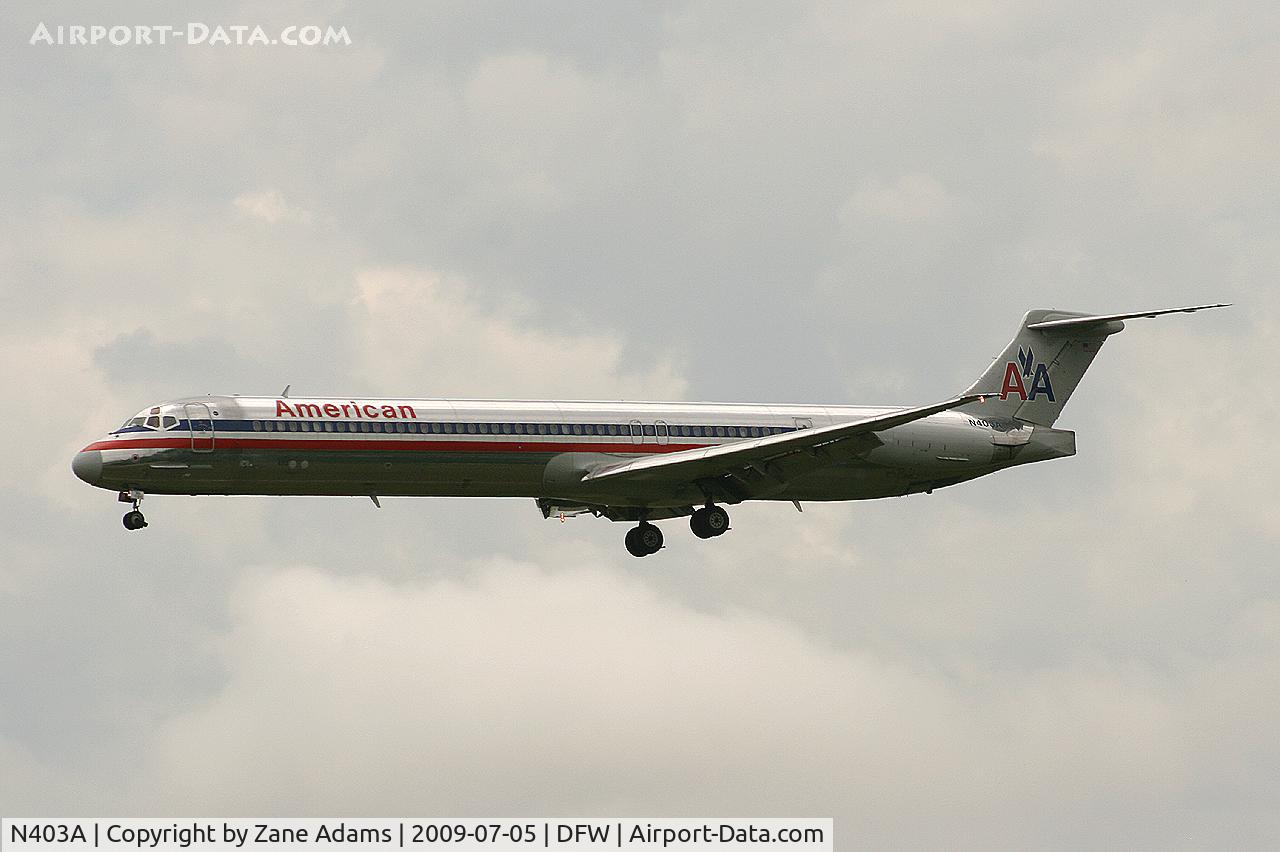 N403A, 1986 McDonnell Douglas MD-82 (DC-9-82) C/N 49314, American Airlines landing at DFW