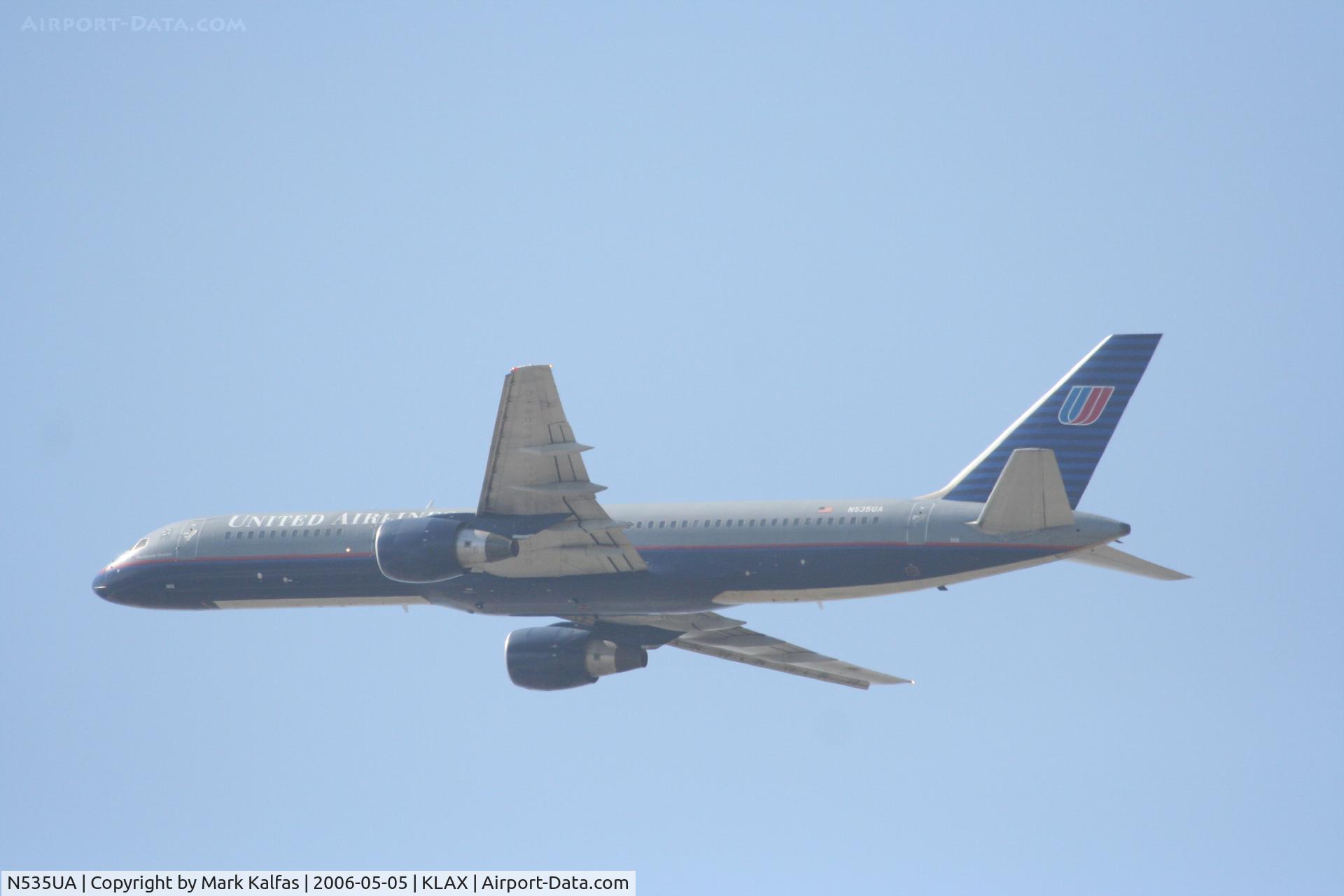N535UA, 1991 Boeing 757-222 C/N 25130, United Airlines Boeing 757-222, N535UA departs KLAX RWY 25R