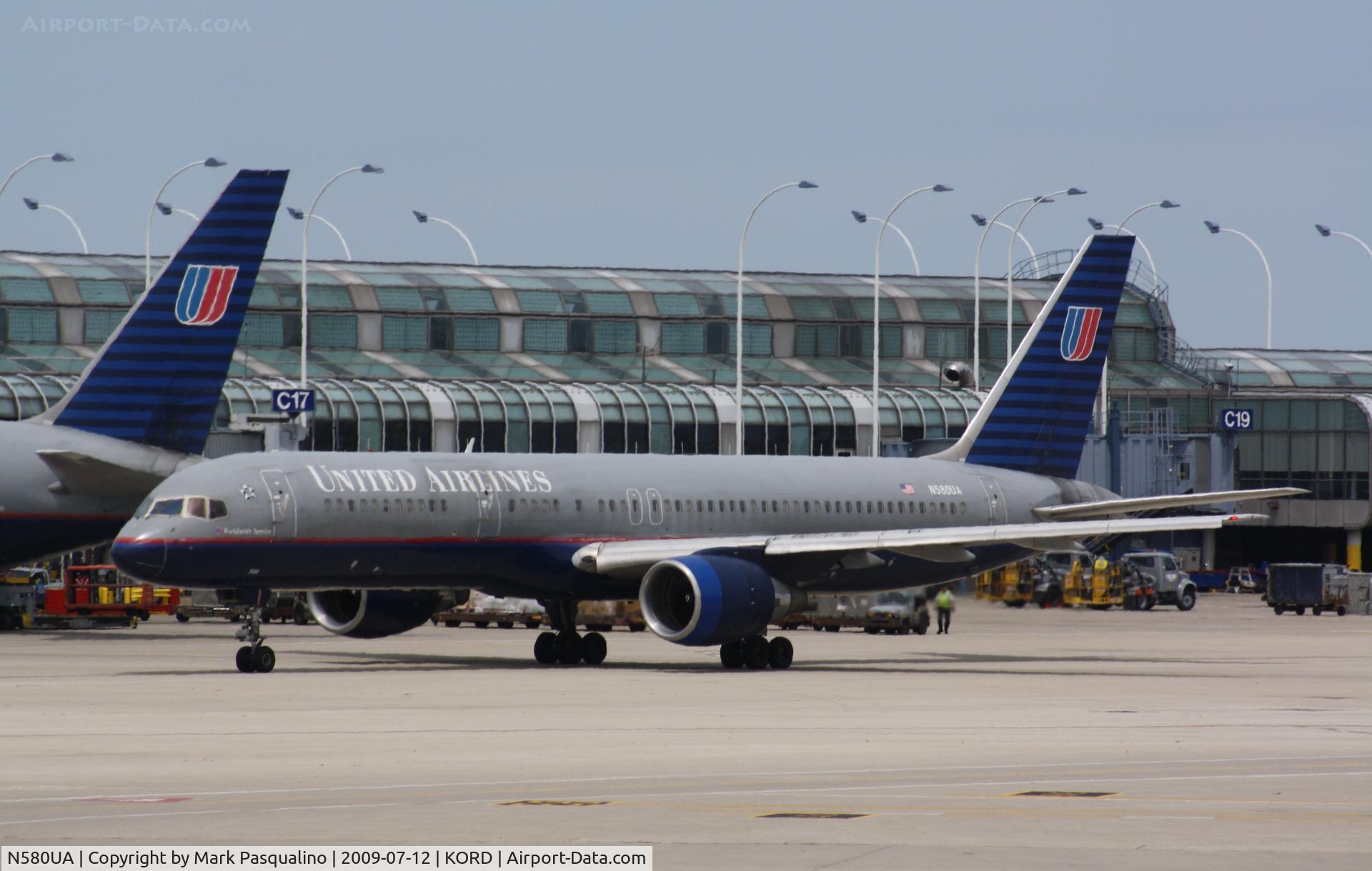 N580UA, 1993 Boeing 757-222 C/N 26698, Boeing 757-200