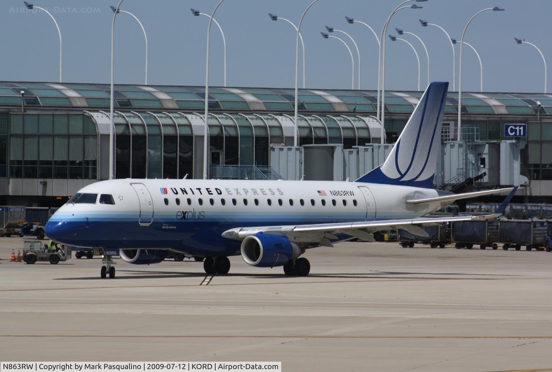 N863RW, 2005 Embraer 170SE (ERJ-170-100SE) C/N 17000100, ERJ 170-100 SE