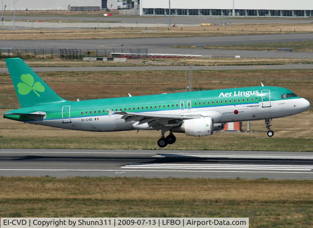 EI-CVD, 2001 Airbus A320-214 C/N 1467, Landing rwy 14R