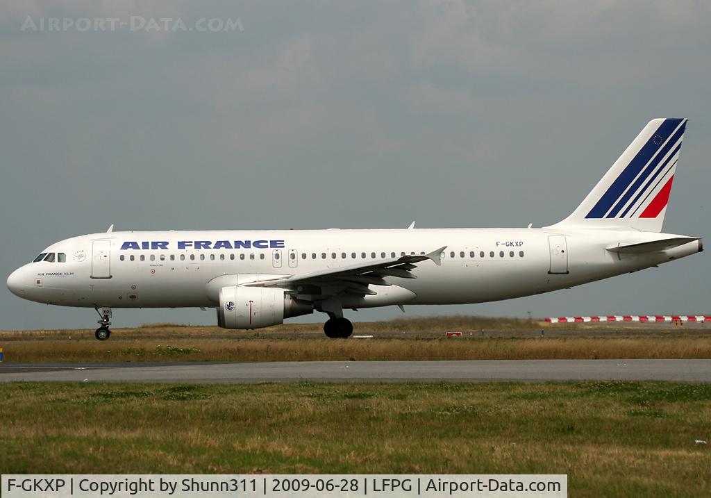 F-GKXP, 2008 Airbus A320-214 C/N 3470, Taxiing for departure...