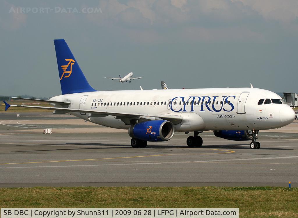 5B-DBC, 1992 Airbus A320-231 C/N 295, Taxiing to his gate...