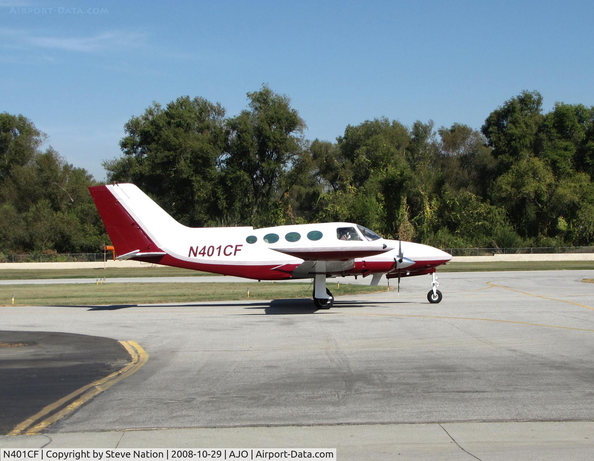 N401CF, 1967 Cessna 401 C/N 401-0115, 1967 Cessna 401 taxiing @ 