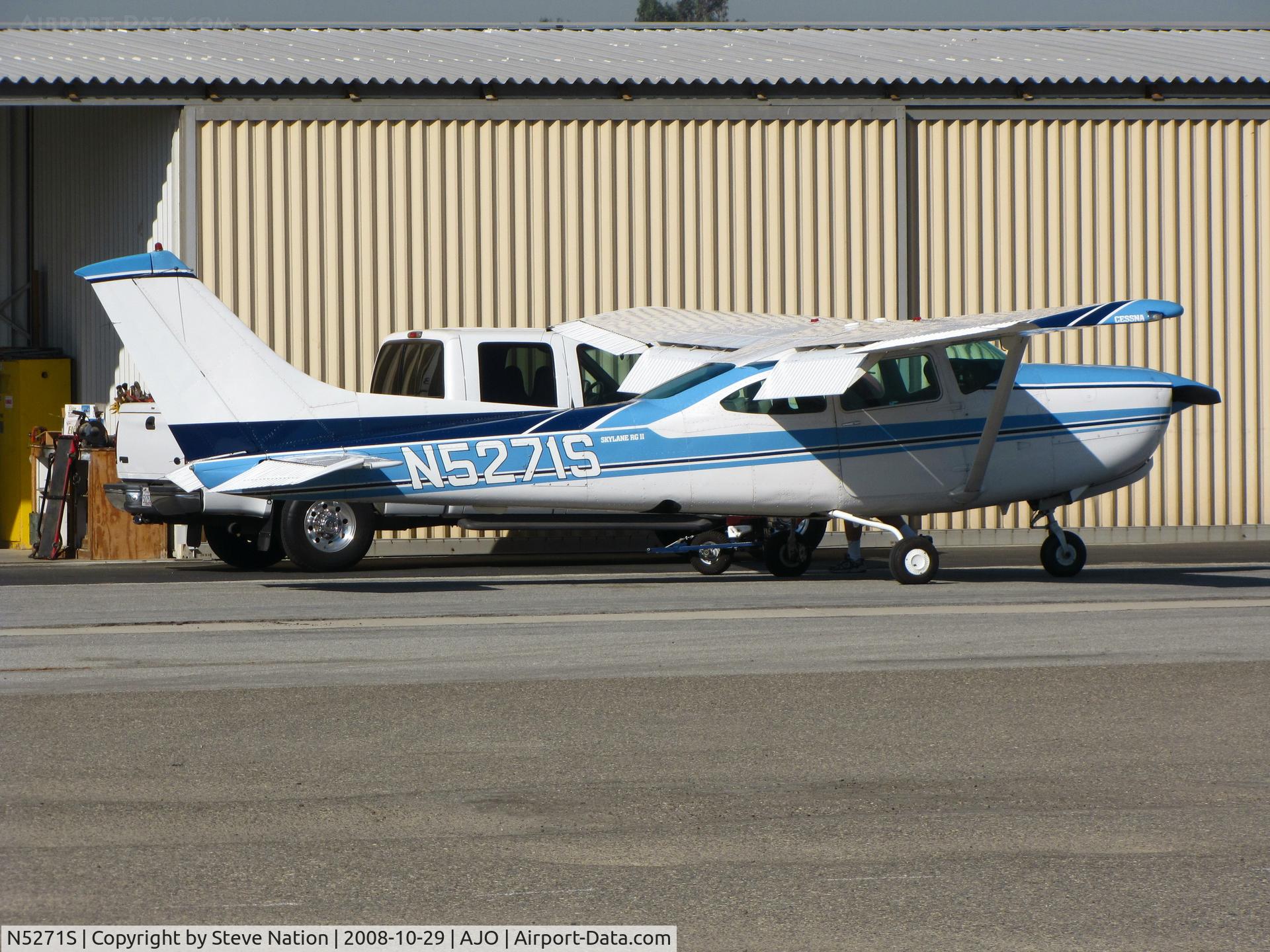 N5271S, 1980 Cessna TR182 Turbo Skylane RG C/N R18201533, 1980 Cessna TR182 @ 