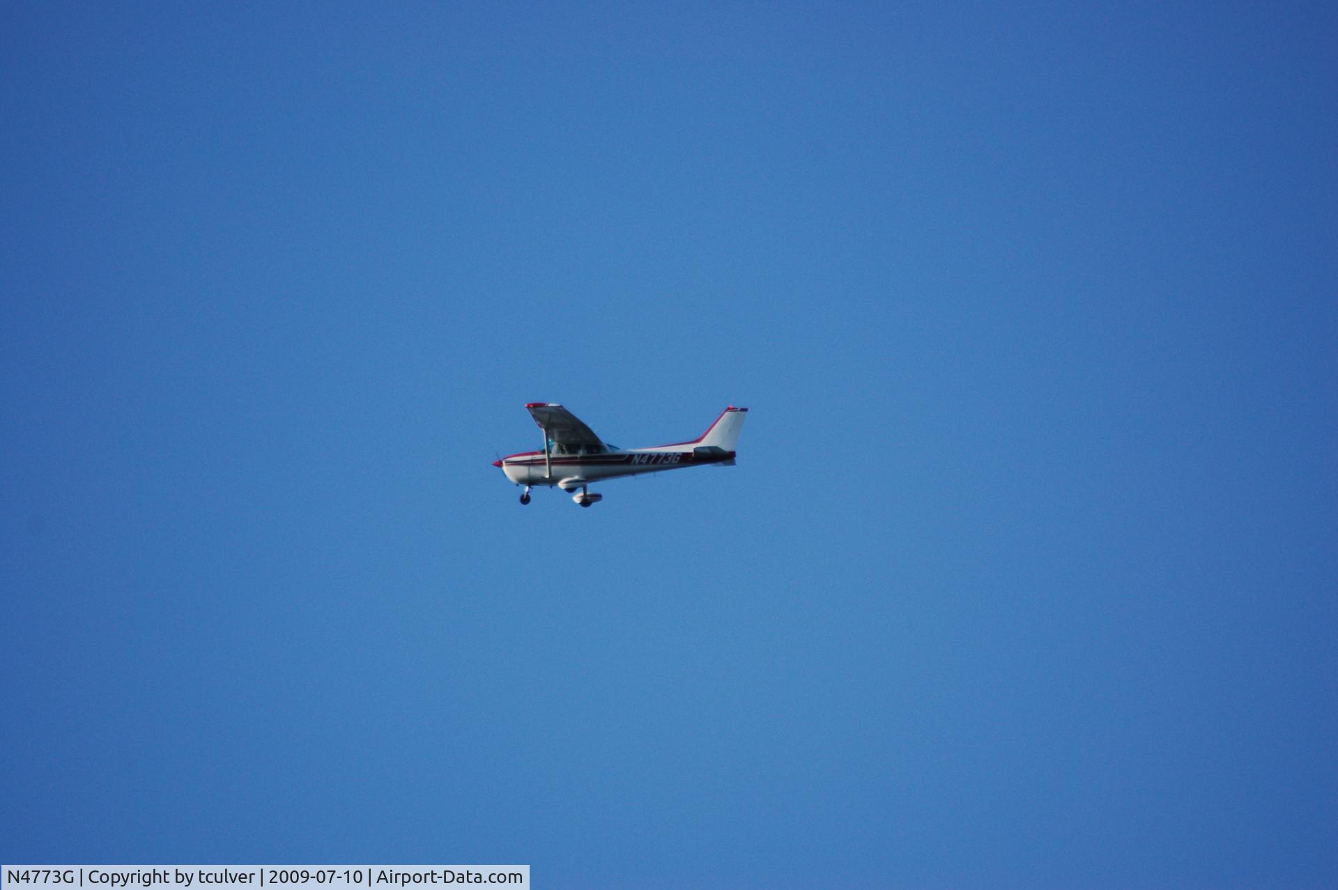 N4773G, Cessna 172N C/N 17273342, Amherst NH  6:42PM 07-10-09