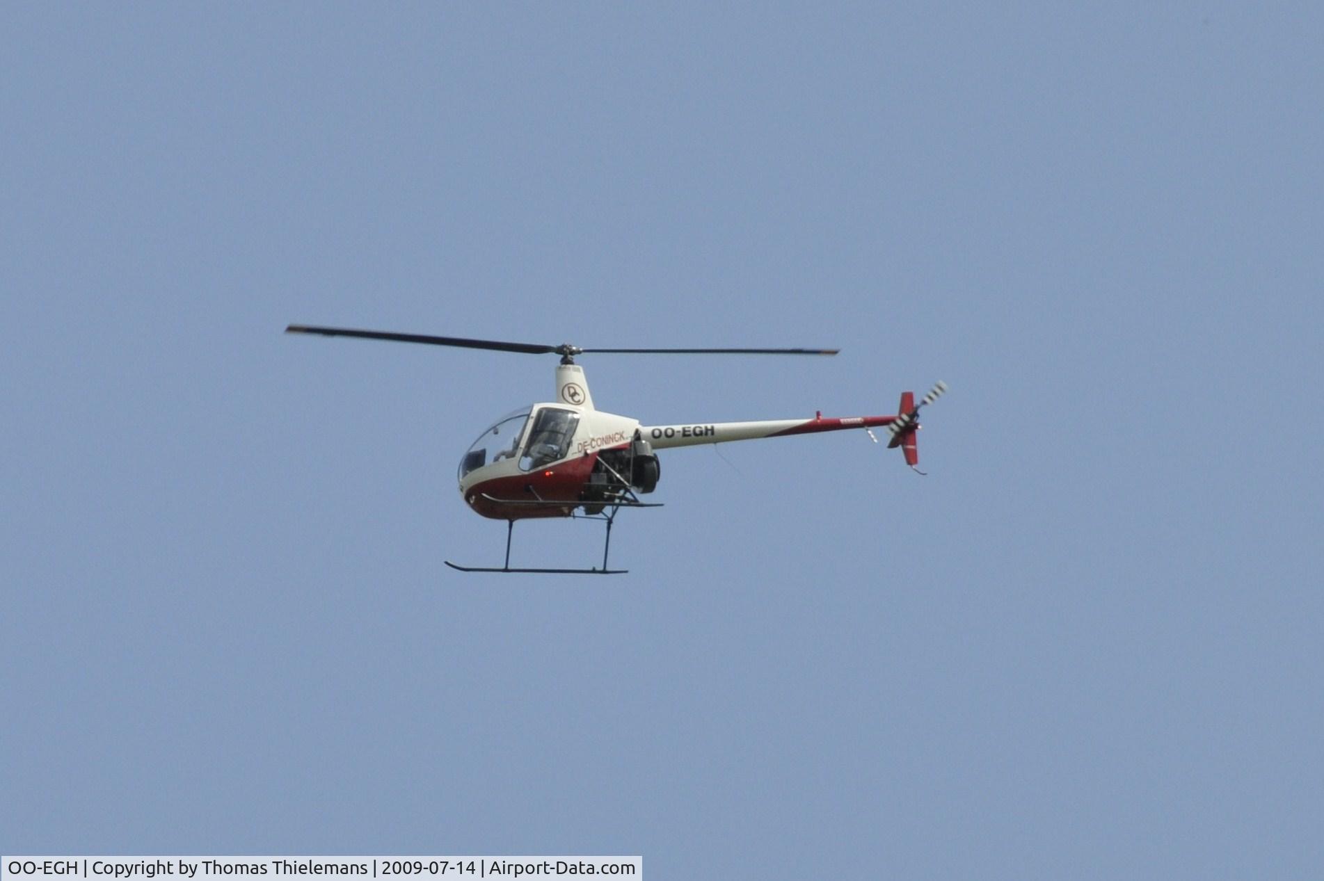 OO-EGH, Robinson R22 Beta C/N 1360, in flight