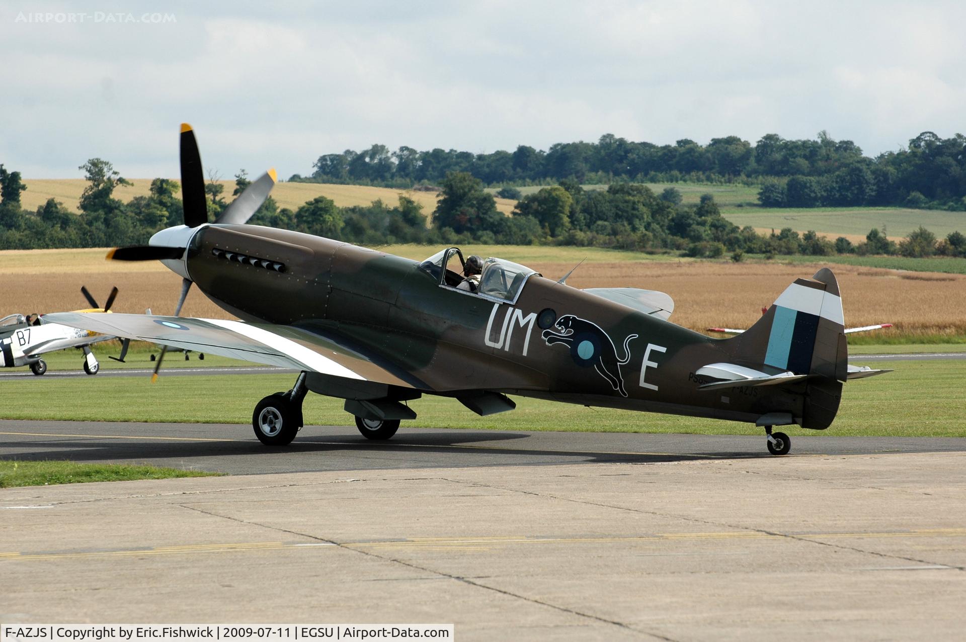 F-AZJS, 1944 Supermarine 389 Spitfire PR.XIX C/N 6S/585110, 1. F-AZJS at Duxford Flying Legends Air Show July 09