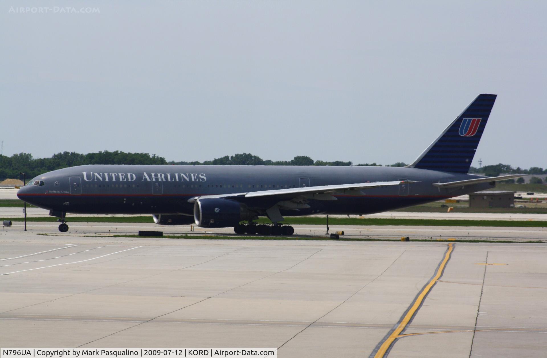 N796UA, 1998 Boeing 777-222 C/N 26931, Boeing 777-200