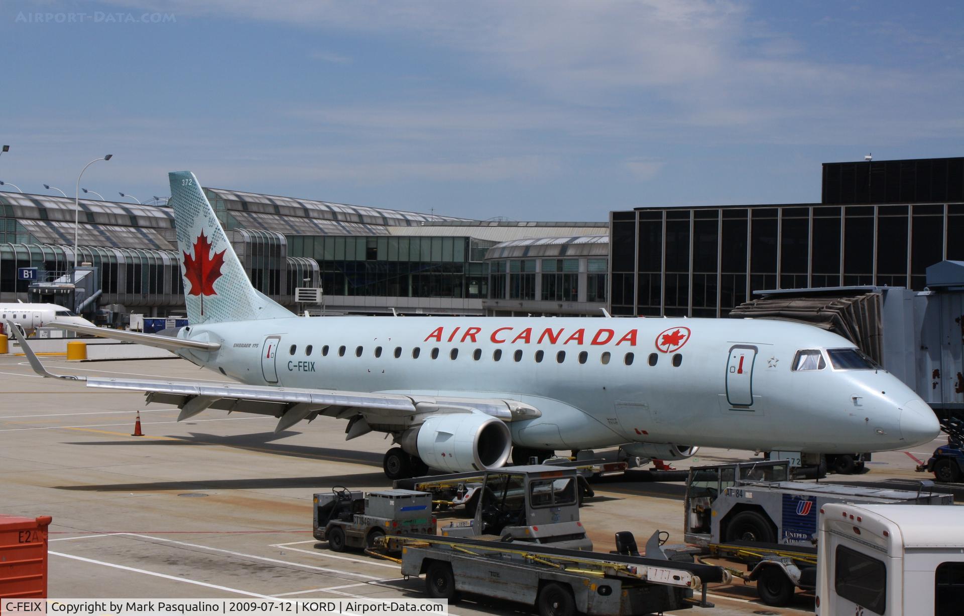 C-FEIX, 2005 Embraer 175SU (ERJ-170-200SU) C/N 17000085, ERJ 170-200 SU