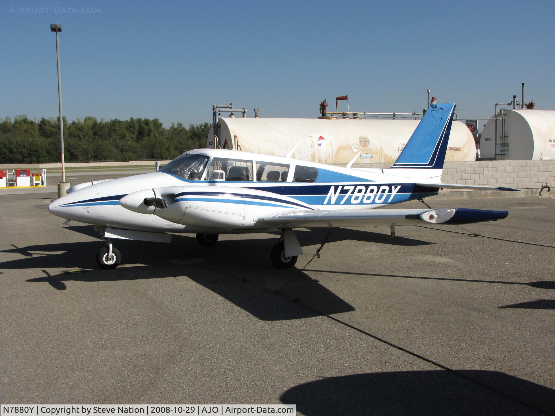 N7880Y, 1965 Piper PA-30 Twin Comanche C/N 30-965, Sharp looking 1965 piper PA-30 Twin Comanche @ photographer-friendly Corona Municipal, CA