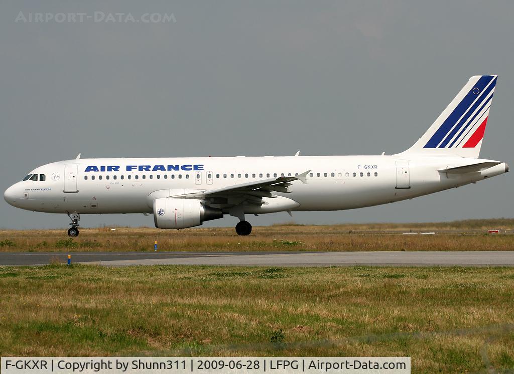 F-GKXR, 2009 Airbus A320-214 C/N 3795, Taxiing for departure...