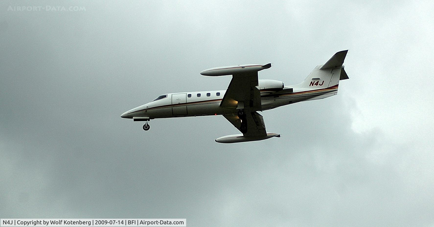 N4J, 1977 Gates Learjet Corp. 35A C/N 110, on final