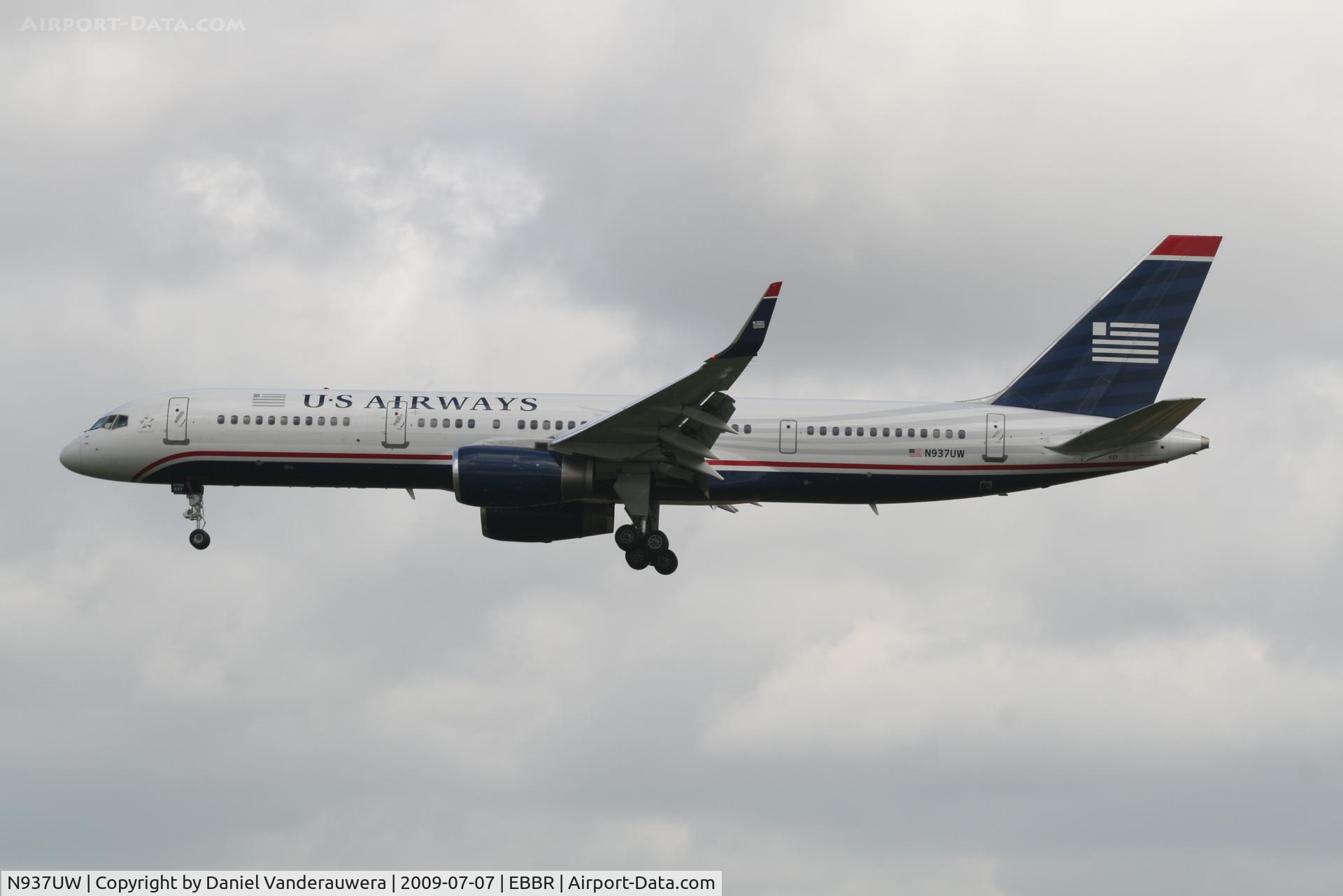 N937UW, 1994 Boeing 757-2B7 C/N 27245, arrival of flight US750 to rwy 25L