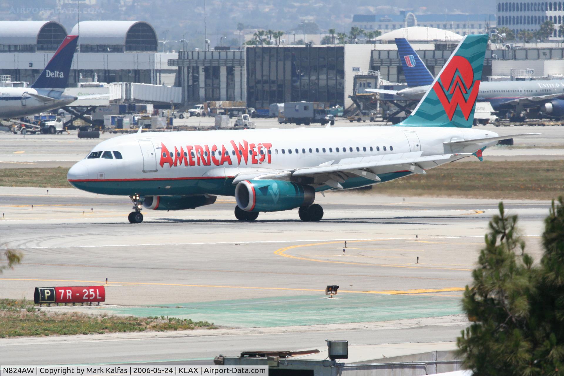 N824AW, 2001 Airbus A319-132 C/N 1490, America West Airbus A319-132, N824AW arriving on 25L KLAX